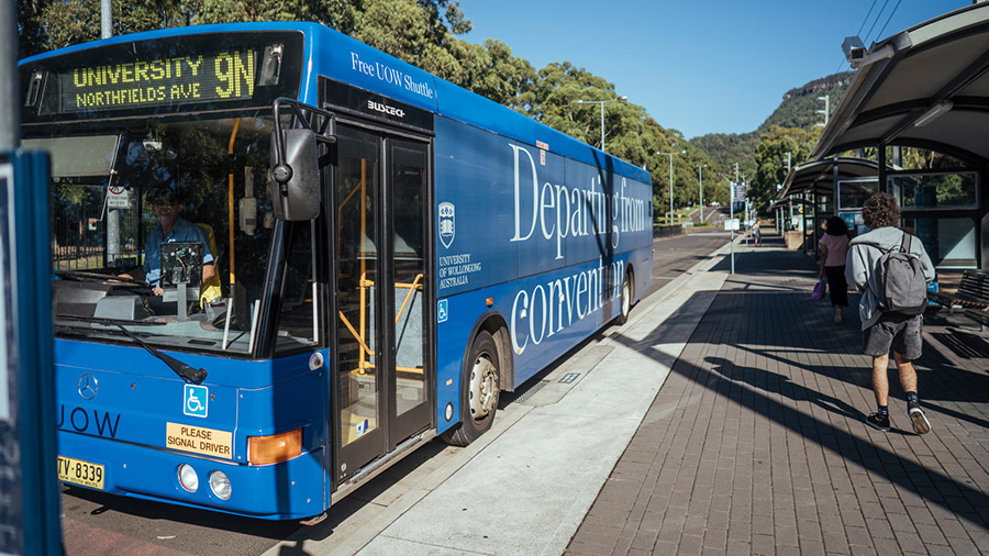 Free UOW shuttle bus