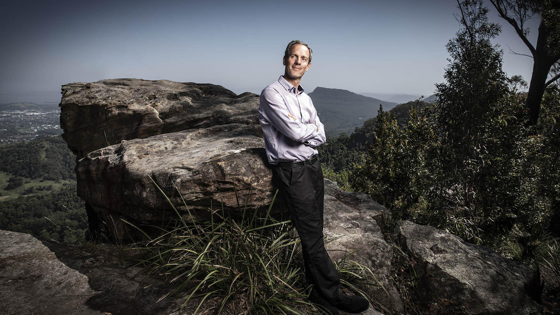 The Australian Academy of Science has awarded University of Wollongong (UOW) academic Dr Nicolas Flament the prestigious 2021 Anton Hales Medal in recognition of his outstanding contribution to the geosciences.