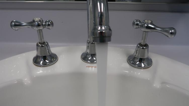 Tap with running water