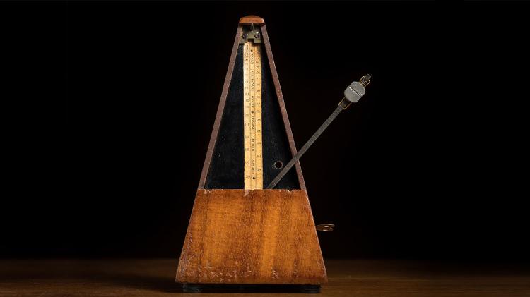 Metronome, a device for measuring time