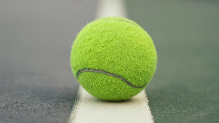 Tennis ball on line
