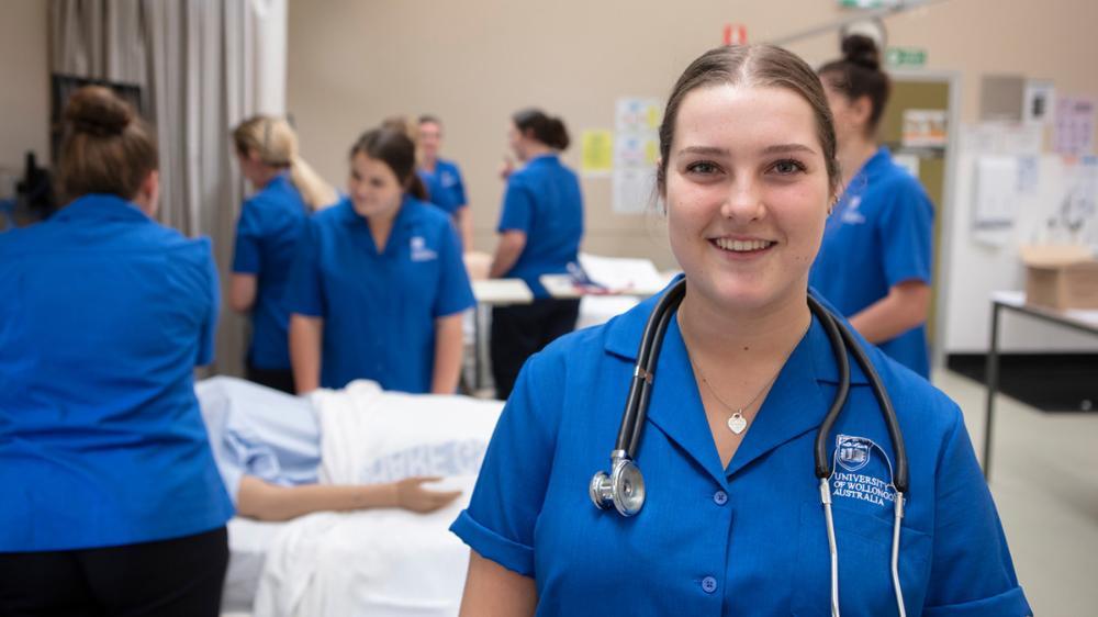 A UOW nursing student