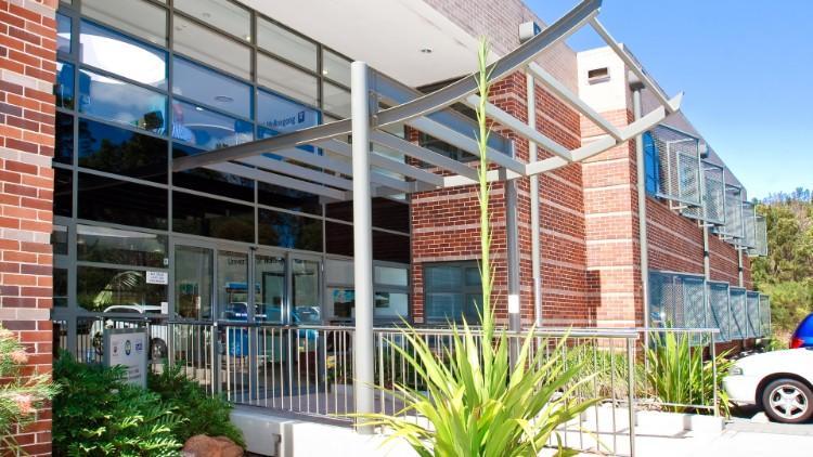 Entry way at the UOW Sutherland Campus