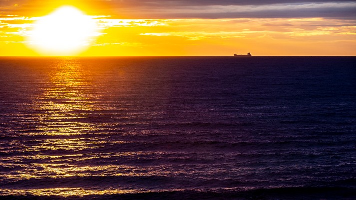 Image of sunrise of North Wollongong beach