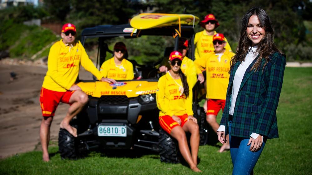 Dr Viven Forner with members of the Coalcliff Surf Life Saving Club. Photo: Paul Jones