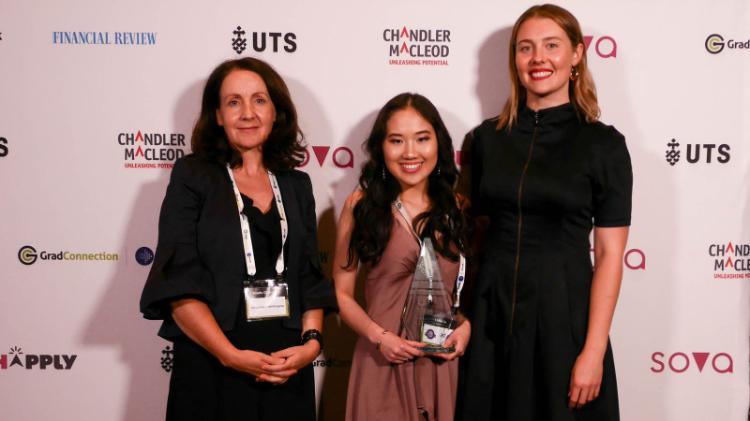 Nuala O'Donnell (left) and Ashleigh Holmes, from UOW's Careers Central, with the First in Family award winner Linda Le (centre). Photo: Supplied