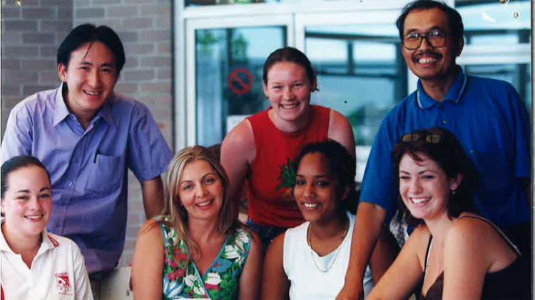 Kristina Bendzovska with UOW College students in 2004