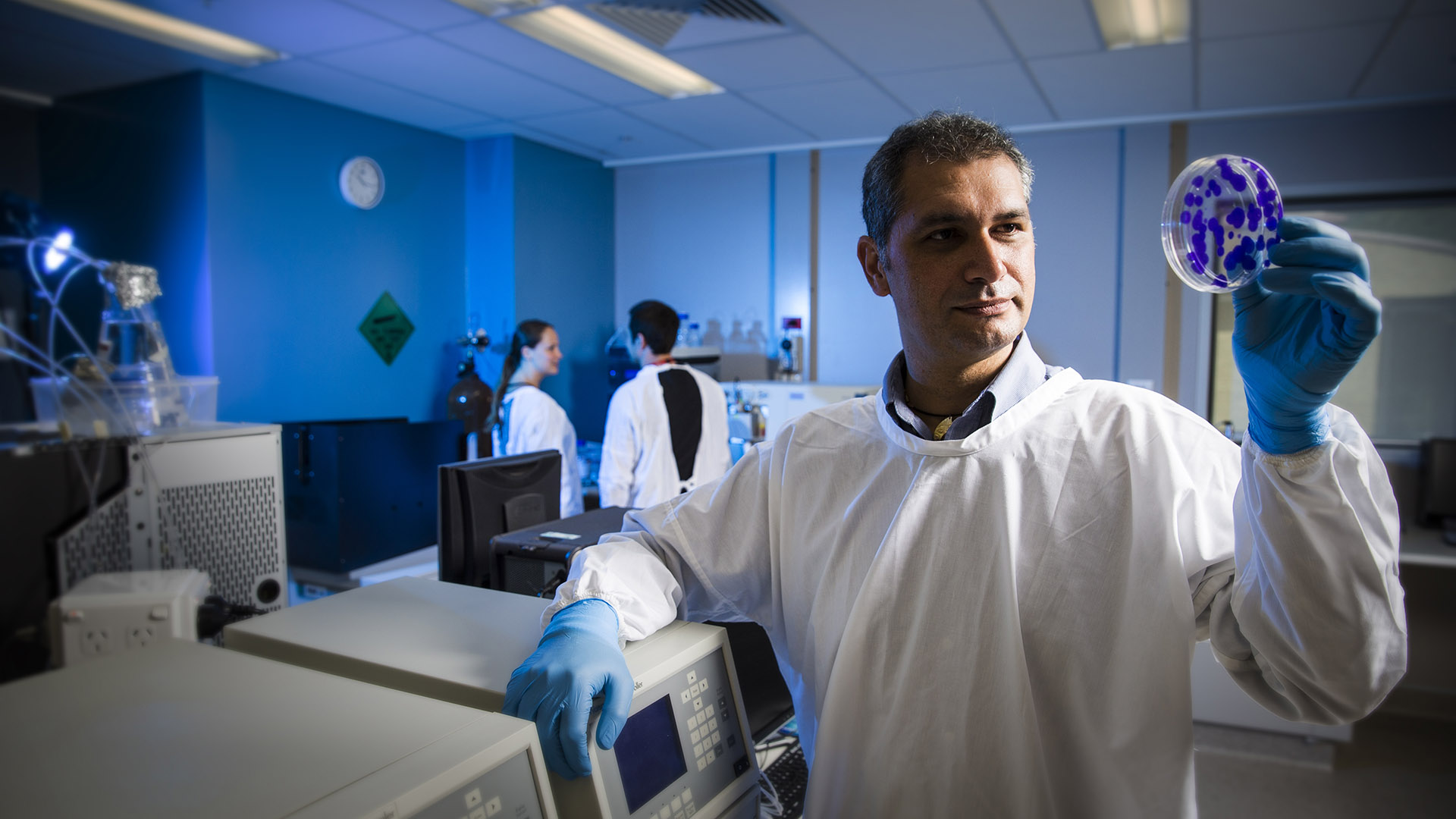 Head of Targeted Nano-Therapies at UOW’s Centre for Medical Radiation Physics, Dr Moeava Tehei
