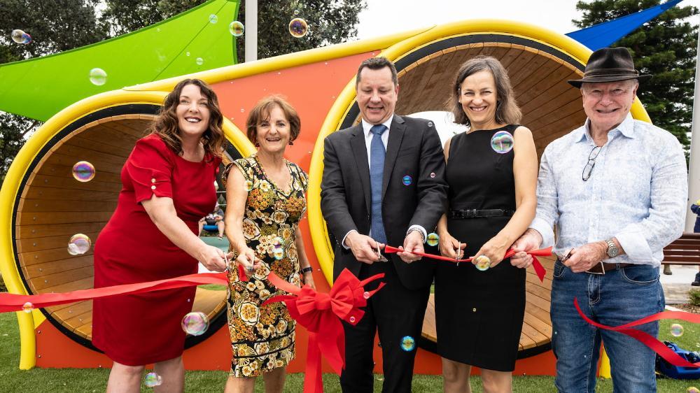 Alison Byrnes, Shoshana Dreyfus, Paul Scully, Carol Berry, and Gordon Bradbery cut the ribbon to open the new playground in Wollongong. Photo: Paul Jones