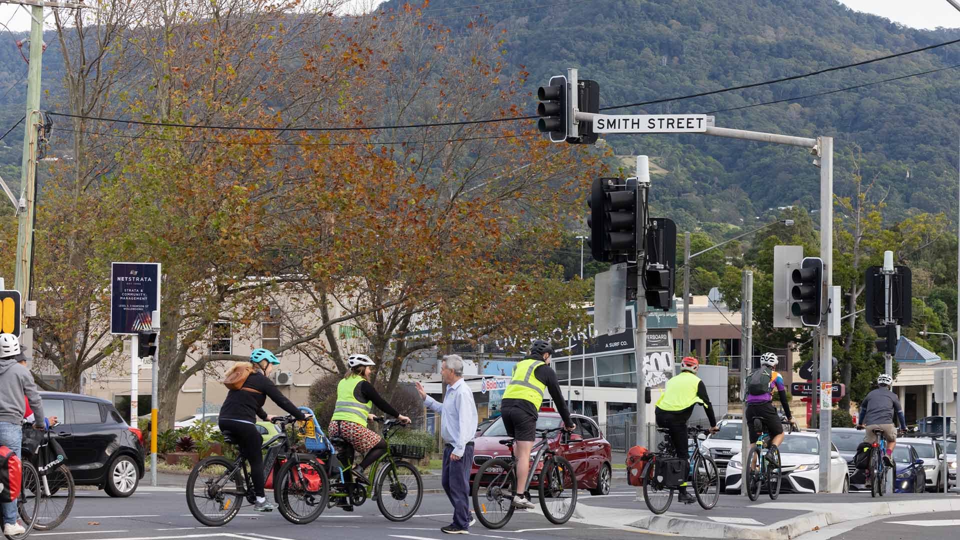 Ride2UOW participants travel from Wollongong to UOW campus