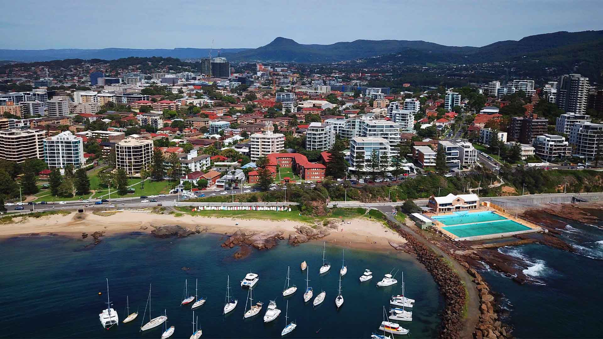 The landscape view of Wollongong