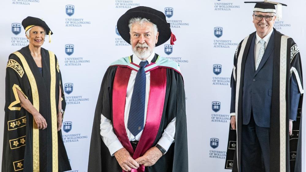 UOW Chancellor Elizabeth Magassy, Emeritus Professor Graham Williams, and Vice-Chancellor Professor Paul Wellings. Photo: Paul Jones